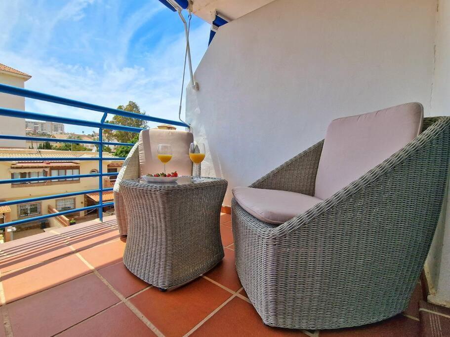 Ferienwohnung Acogedor Piso Con Terraza Y Parking! Benalmádena Exterior foto